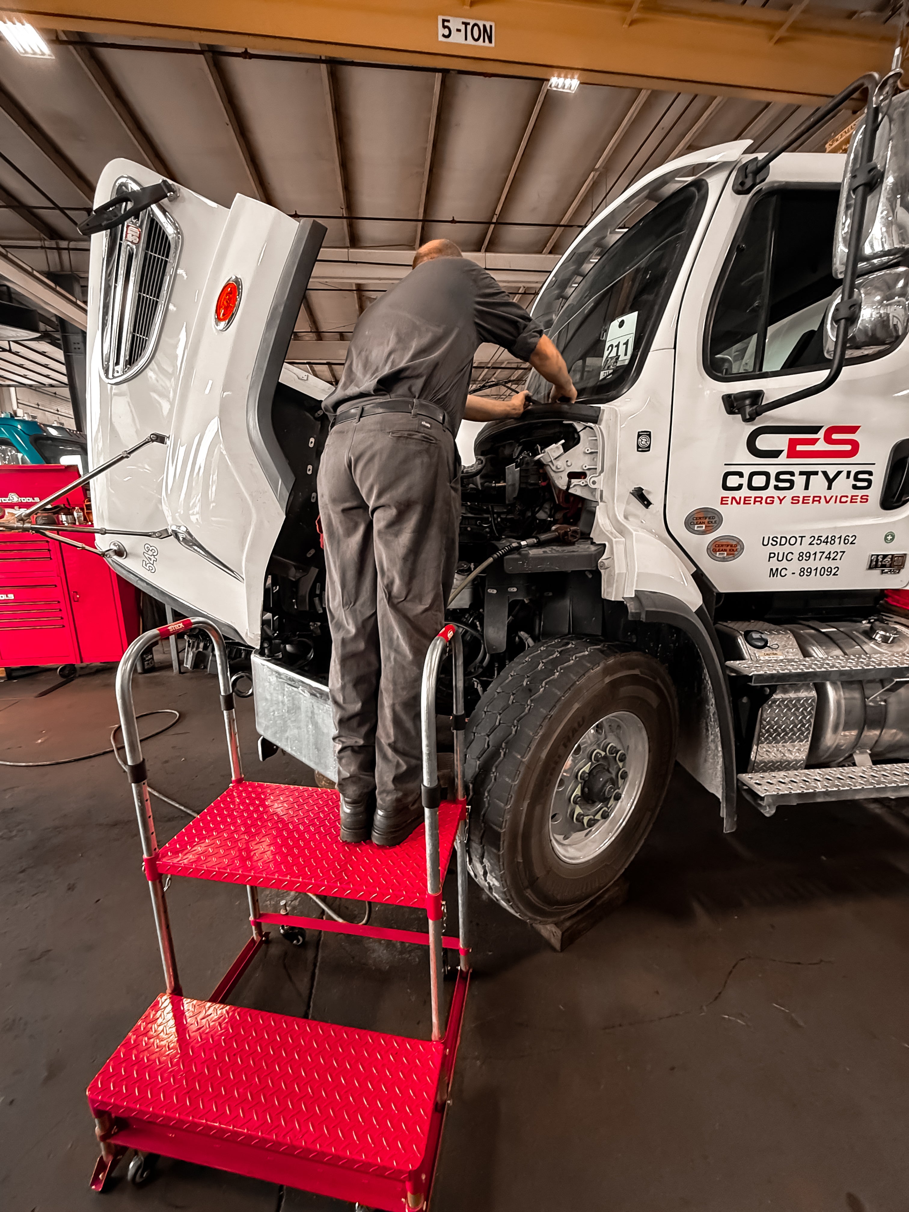 STECK® ProStep 2 Heavy-Duty Shop Step Platform